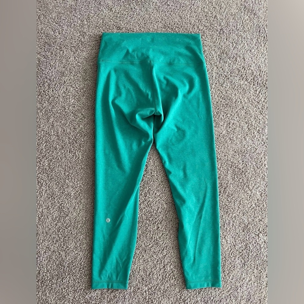 Lululemon Wunder Train High Rise - Picture 5 of 9